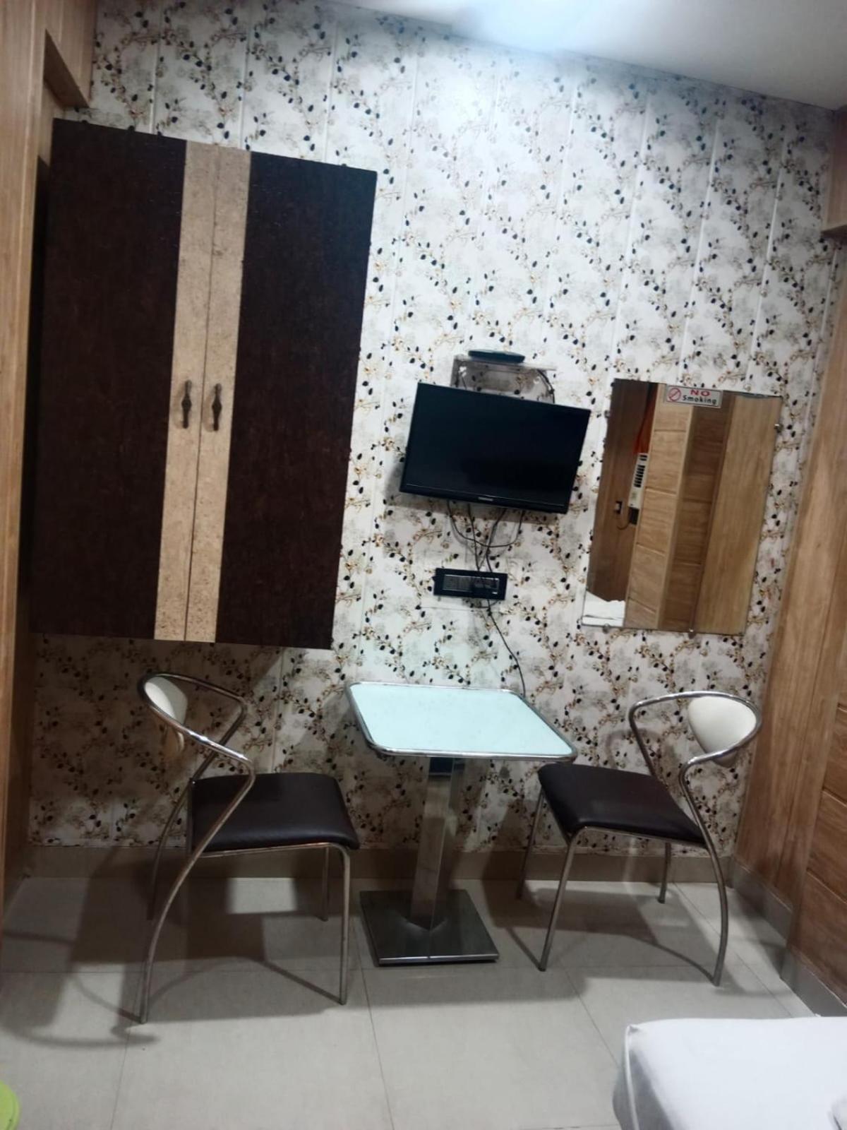 Shubham Residency Mahape Otel Navi Mumbai Dış mekan fotoğraf