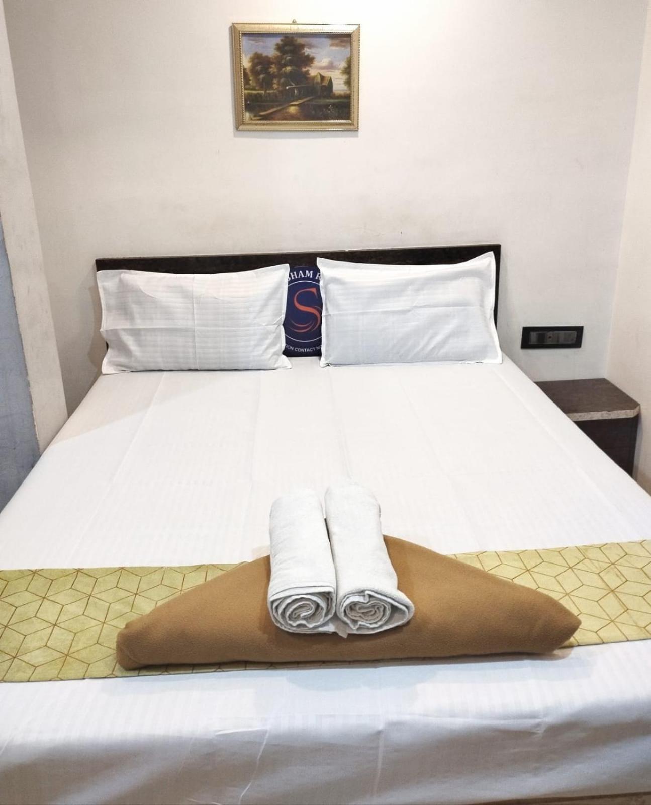 Shubham Residency Mahape Otel Navi Mumbai Dış mekan fotoğraf
